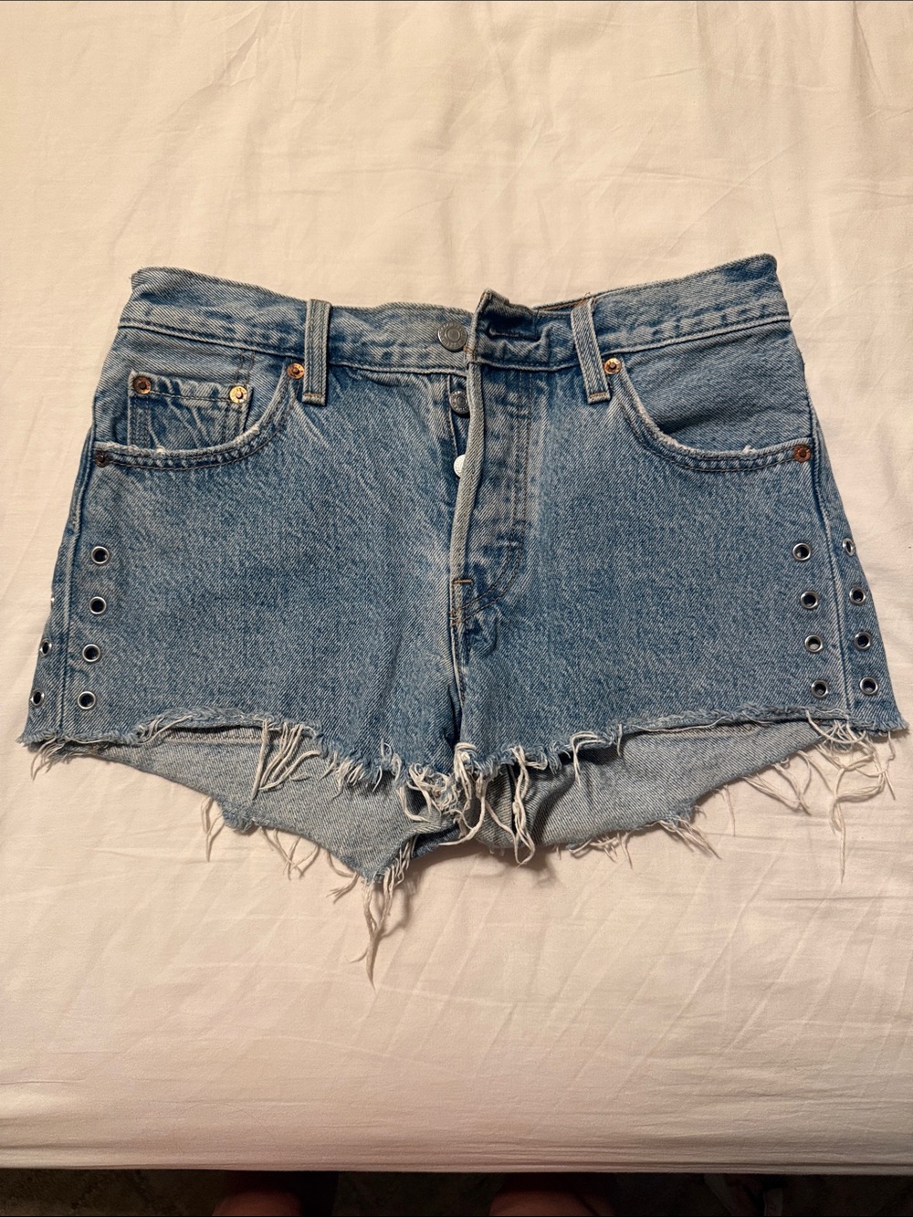Levi’s Denim Frayed Hem Women's Shorts With Grommet Detail- Size 25